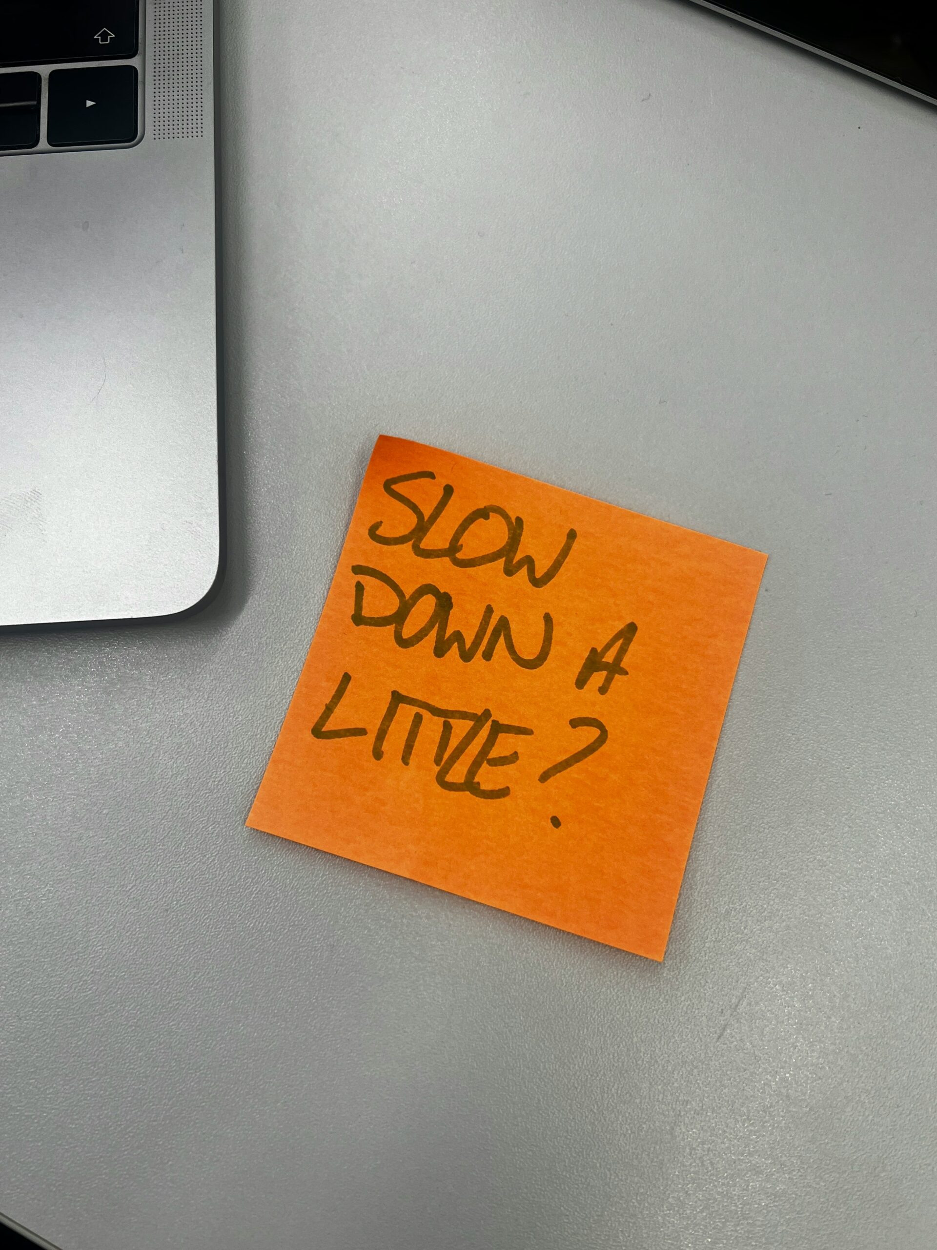 【英語】同僚への「お大事に」、もう迷わない！状況別『これ一択』フレーズ集